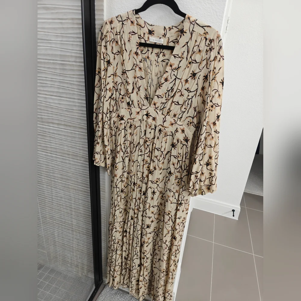 DOEN Dress || Small - Picture 1 of 2